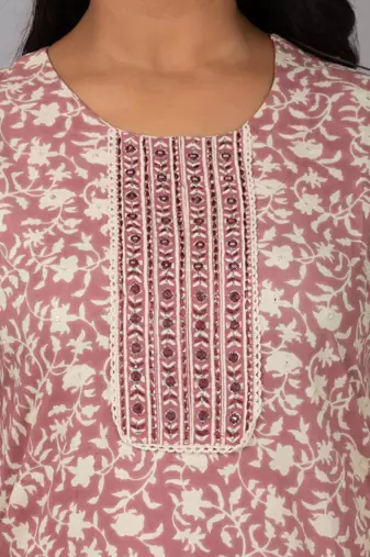  straight kurta with embroidery work