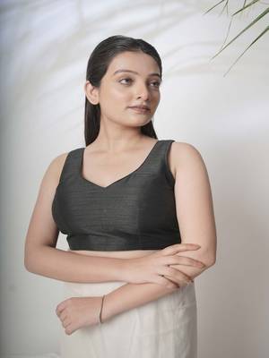 Black Cotton Silk Sleeveless Blouse 1