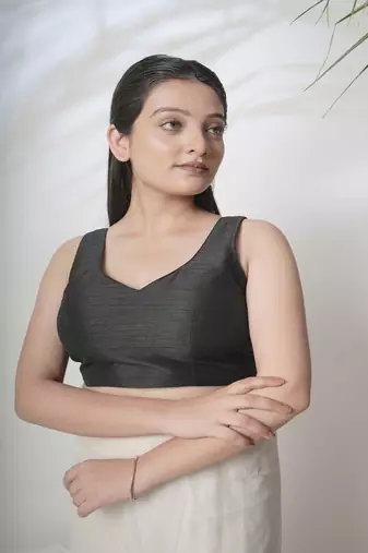 Black Cotton Silk Sleeveless Blouse