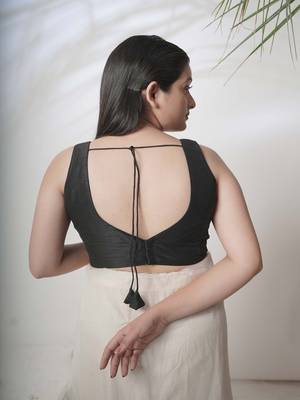 Black Cotton Silk Sleeveless Blouse 2