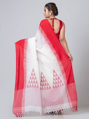 Puku pure cotton red and white elegant  buti work temple pallu saree with running blouse fabric 3