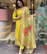 Mustard viscose woven thread embroidery Kurta Pant With Dupatta