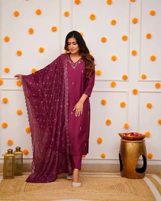 Wine viscose chanderi heavy thread embroidery work with sequins work kurta pant set 2
