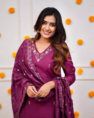 Wine viscose chanderi heavy thread embroidery work with sequins work kurta pant set 3