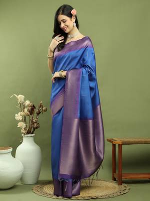blue silk blend zari saree 3