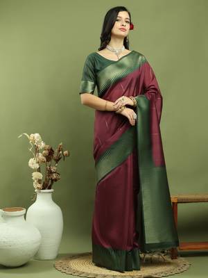 burgundy silk blend zari saree 4