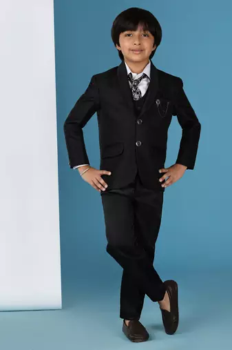 Black 5 piece suit set for boys // western wear