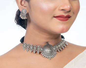 German silver choker set indian handmade chic style choker sleek design for festival 1