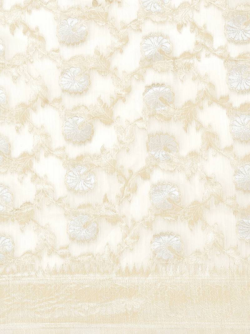 Beige Jacquard Silver & Golden Zari Floral Woven Banarasi Style Tassel Saree With Running Blouse Piece