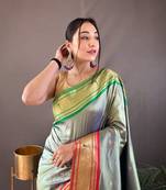 Mahendi Kamalkari Paithan Silk Saree,Blouse-not As Per Image