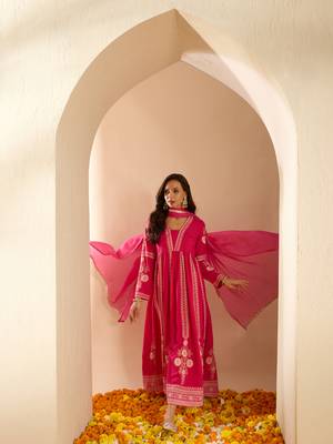 Ziyaa women's pink color chinon fabric flared dress with dupatta 5