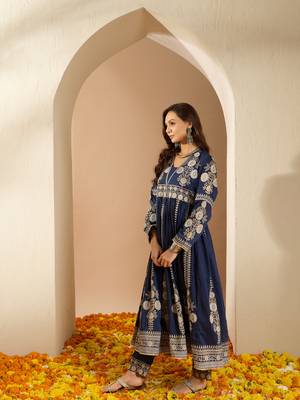 Ziyaa navy blue color chinon flared kurta and pant set 2