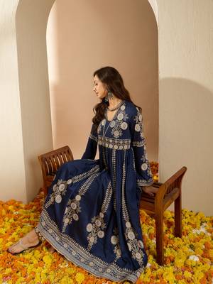Ziyaa navy blue color chinon flared kurta and pant set 5