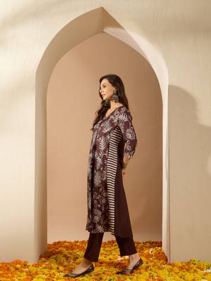 Ziyaa women's brown color crepe fabric a-line kurta and pant set 2
