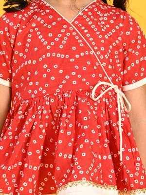 Saka designs bandhani red and white cotton printed dhoti peplum for girls 4