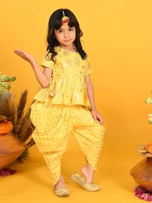 Saka designs yellow with gold print dhoti jhabala 1