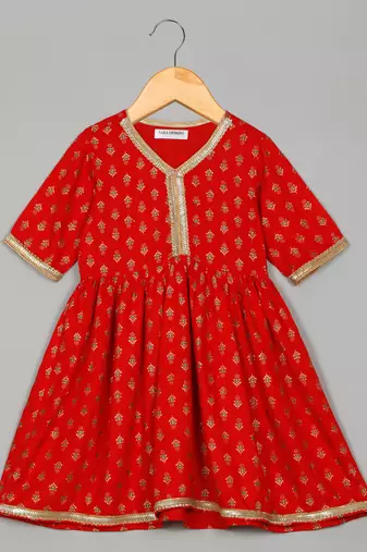 Saka designs girls red rayon printed v-neck kurta with sharara set