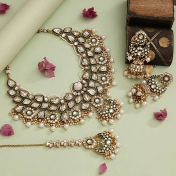 White color meena work kundan necklace set 2