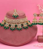 Green color choker kundan necklace set