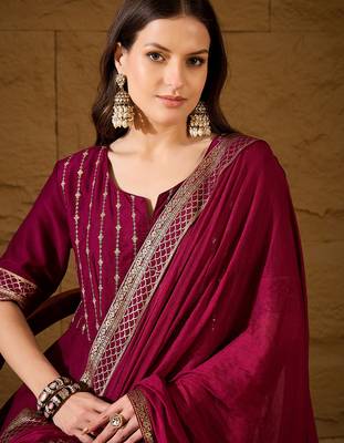 women maroon silk blend foil print embroidered anarkali kurta churidar with dupatta 2