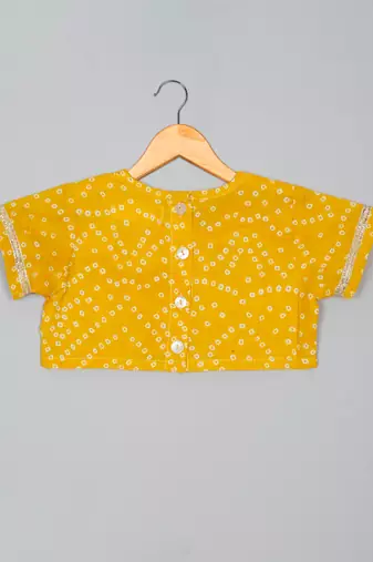 Saka designs girl's cotton printed round neck lehenga choli with dupatta - yellow