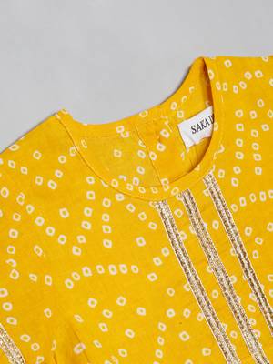 Saka designs girl's cotton printed round neck lehenga choli with dupatta - yellow 4