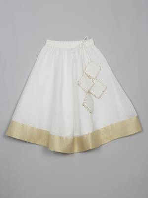 Saka designs white lehenga choli with dupatta adorned with golden border for girls 5