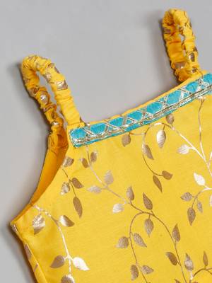 Saka designs square neck foil printed lehenga choli with dupatta for girl's - yellow 4
