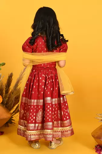Saka designs girls gold printed lehenga choli with dupatta - maroon