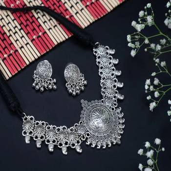German silver choker set indian handmade chic style choker sleek design for festival 4