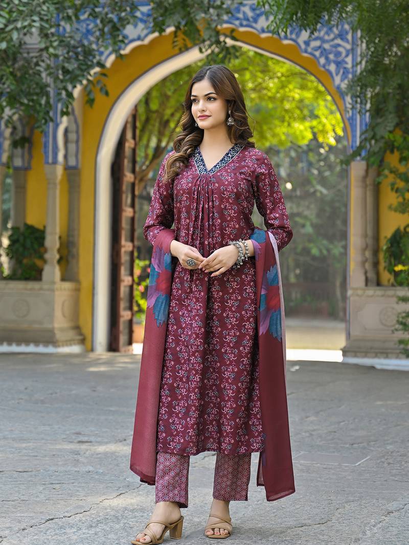women maroon rayon blend floral printed straight kurta trousers with dupatta