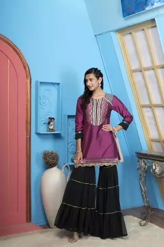 Nikhaa embroidered magenta cotton silk straight cut kurta &