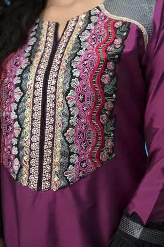 Nikhaa embroidered magenta cotton silk straight cut kurta &