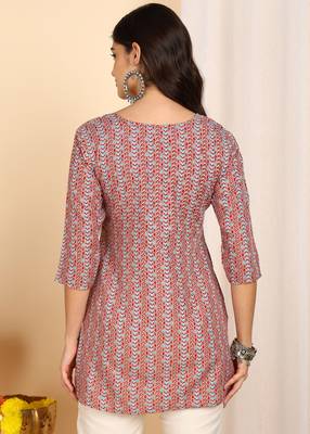 Maroon color cotton blend printed short kurti for women 3