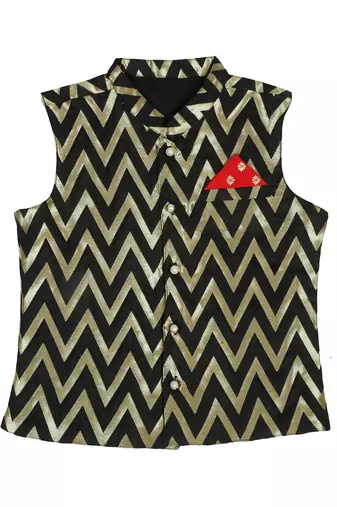Saka designs boy's red printed kurta pajama with black jacket set