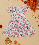 Saka designs girls' knee-length flower printed rayon kurta