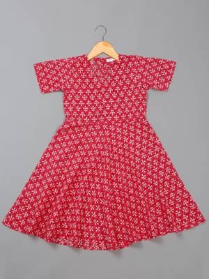 Saka designs girls' knee-length floral printed rayon kurta 2