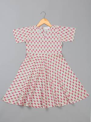 Saka designs girls' knee-length floral printed rayon kurta 2