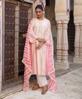 Mishthi Kali Suit Set in Ivory & Pink with Pitta Handwork 1