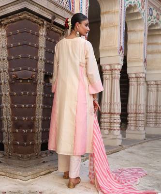 Mishthi Kali Suit Set in Ivory & Pink with Pitta Handwork 2