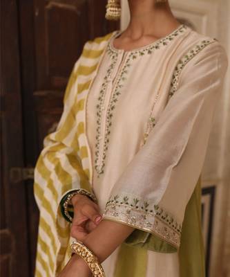 Mishthi Kali Suit Set in Ivory & Green with Pitta Handwork 5