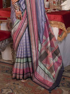 Soft silk stripped patola saree for women (levender) 3
