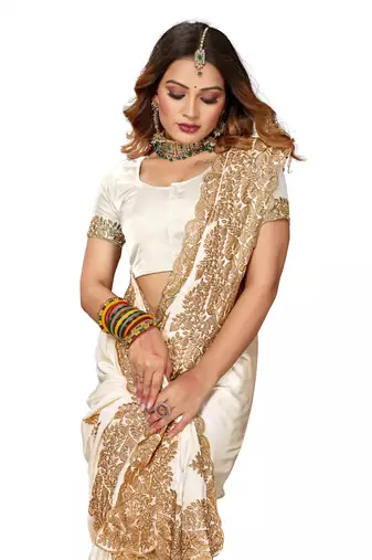 Women'S Off White Zari Embroidered Satin Saree With Unstitch Blouse Piece