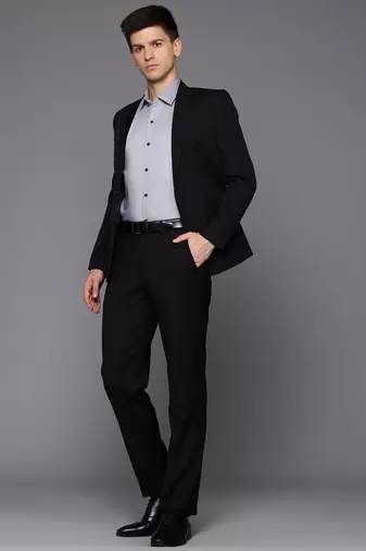 black single-breasted slim fit solid blazer