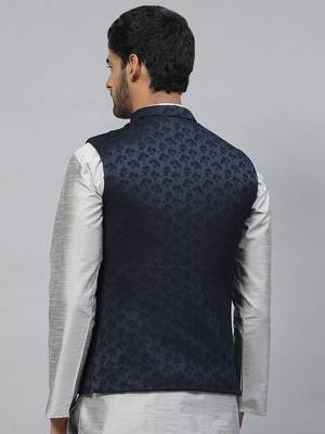 Men blue nehru jacket with floral thread work 4