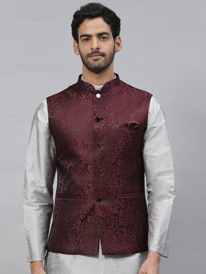 Men maroon jacquard nehru jacket with floral weave design 4