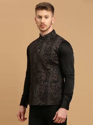 Black knitted leaf and stripe print nehru jacket 2
