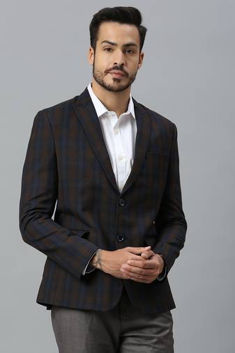 Men's double-breasted regular fit navy blue blazer with brown checks