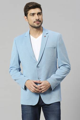 Men's light blue single-breasted regular fit blazer in premium knitted fabric with lapel pin