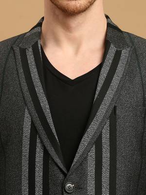 Men's knitted single-breasted slim-fit charcoal grey blazer with stripe jacquard 5